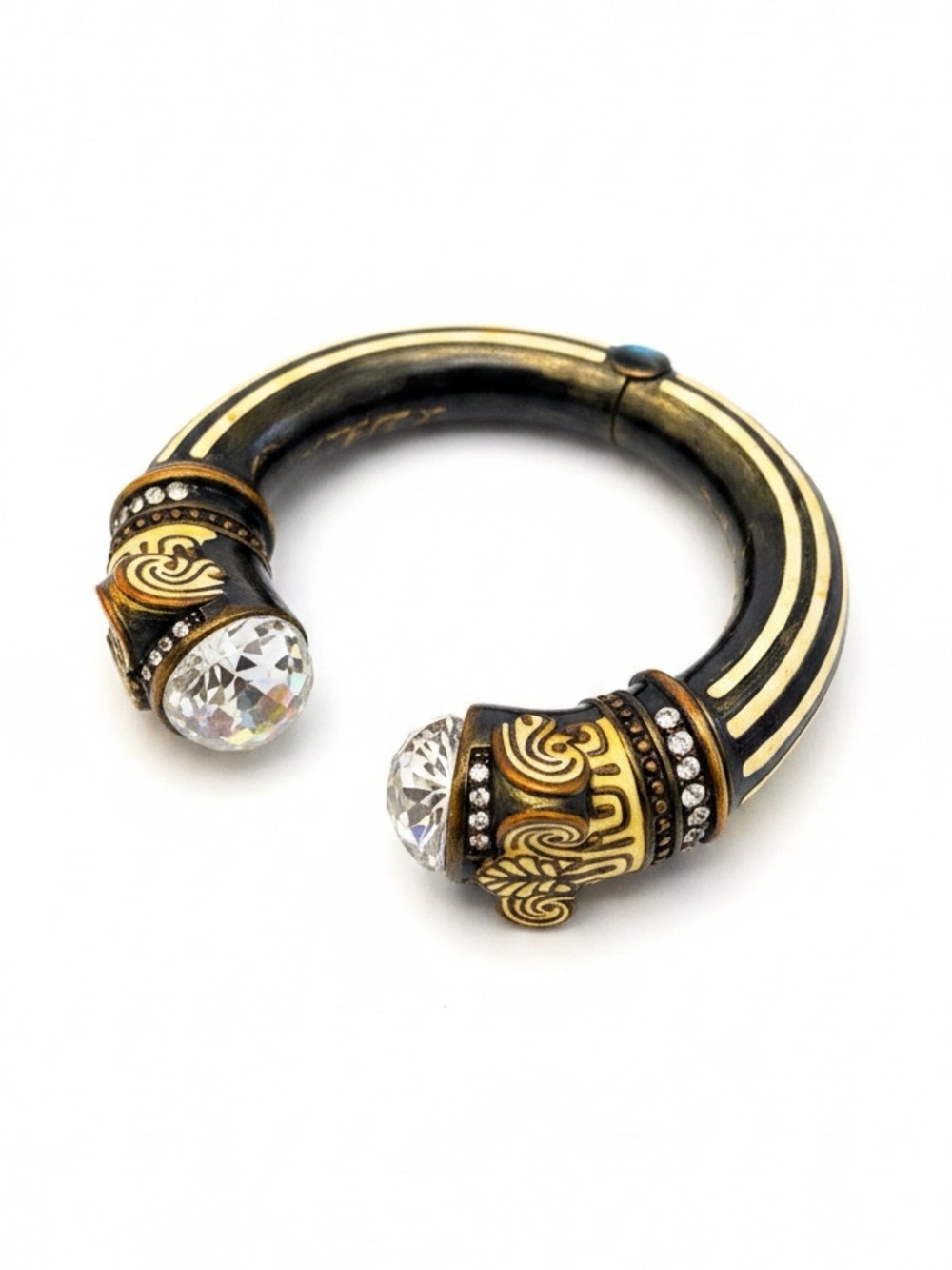 Elegant Black and White Cuff bracelet